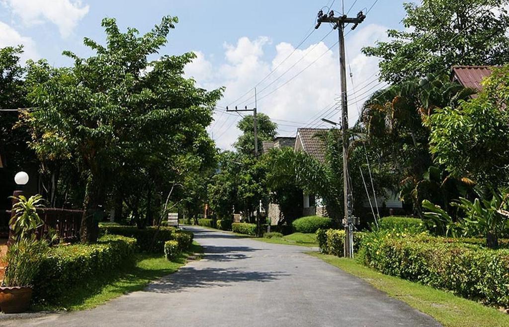 Home & Hill Resort Nakhon Nayok Exterior photo